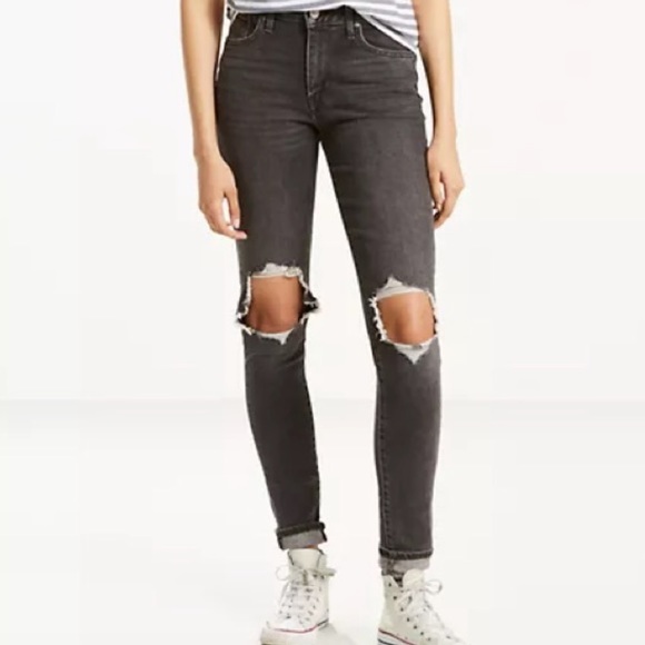 Levi’s high rise skinny distressed black jeans. - Picture 1 of 2